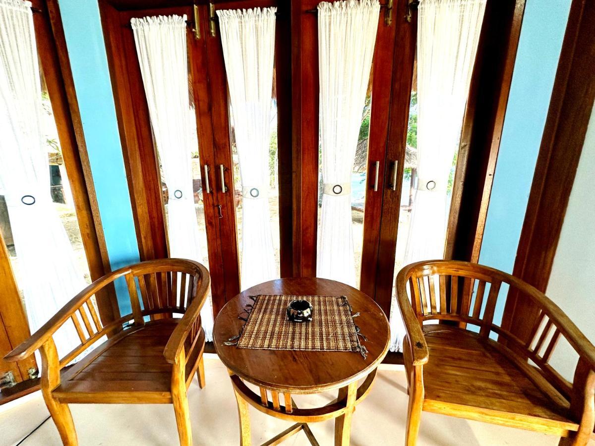 Khabita Beach Resort Lembar  Eksteriør billede