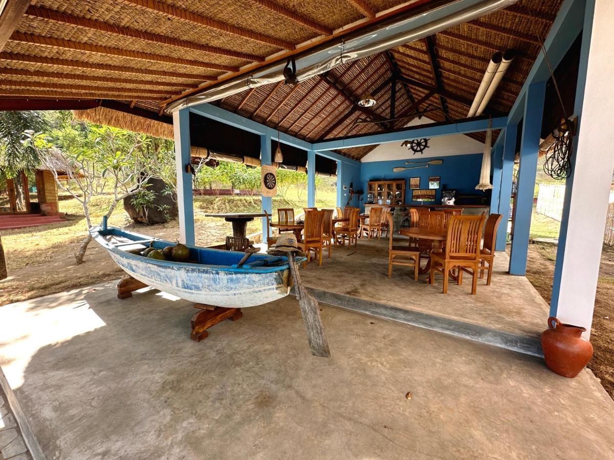 Khabita Beach Resort Lembar  Eksteriør billede