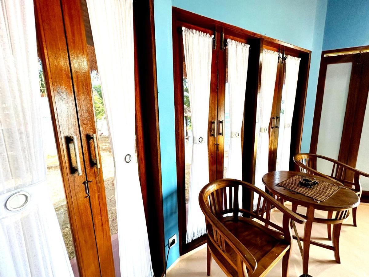 Khabita Beach Resort Lembar  Eksteriør billede