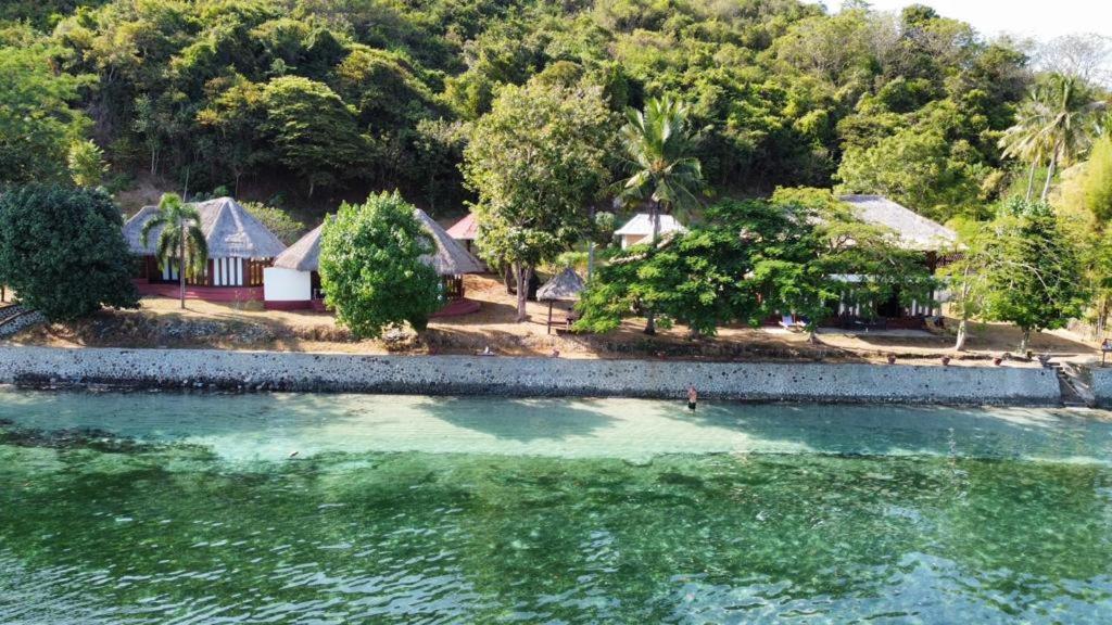 Khabita Beach Resort Lembar  Eksteriør billede